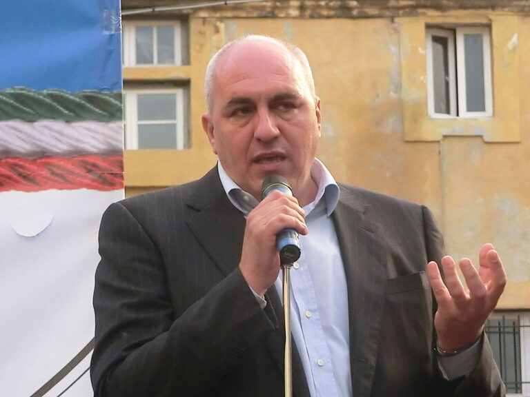 Guido_Crosetto_a_Sanremo_per_la_campagna_elettorale_per_le_Elezioni_europee_del_2014